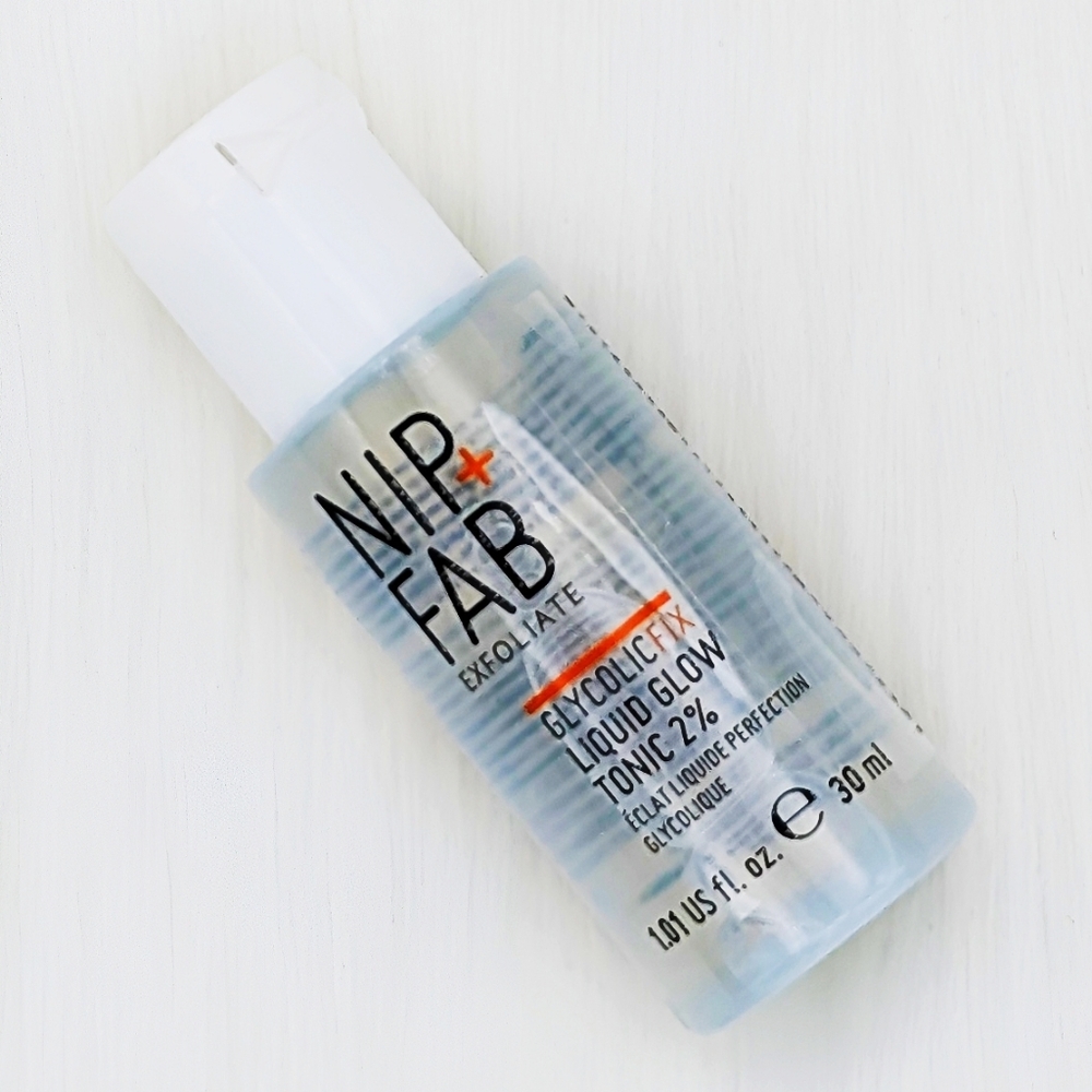 🔴 NIP + FAB Glycolic Fix Liquid Glow Tonic - Travel Size